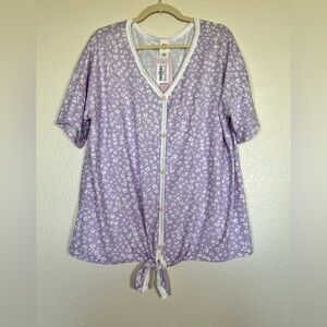 Purple and white tie front top, size 3X